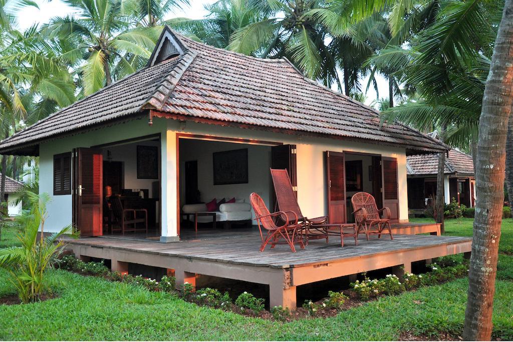 Kanan Beach Resort Nīleshwar Exterior foto